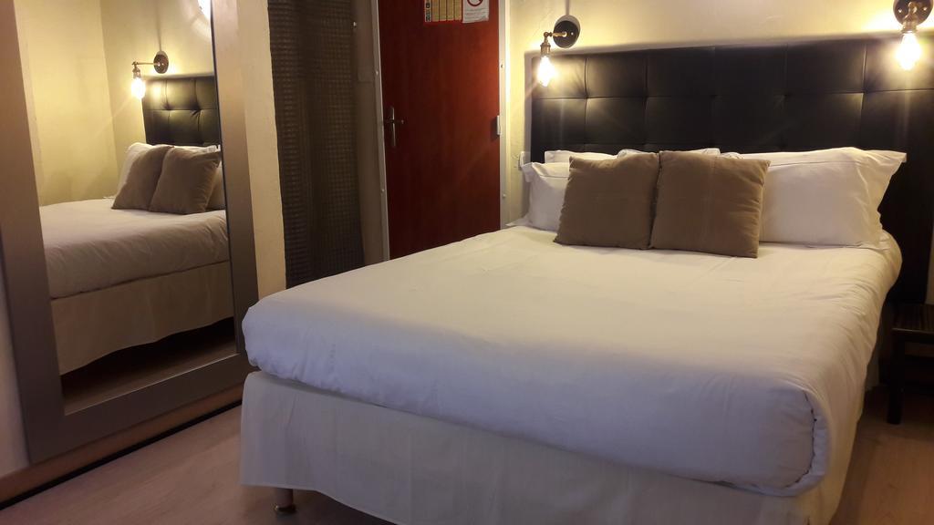 Hotel De La Mer 르발카레스 외부 사진