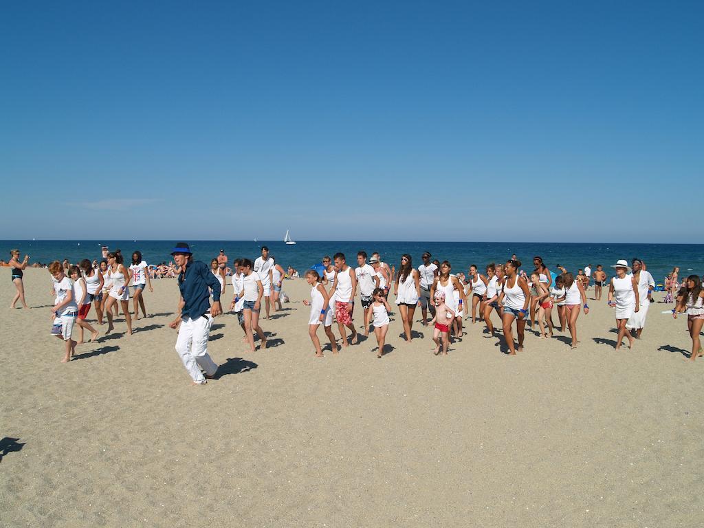 Hotel De La Mer 르발카레스 외부 사진