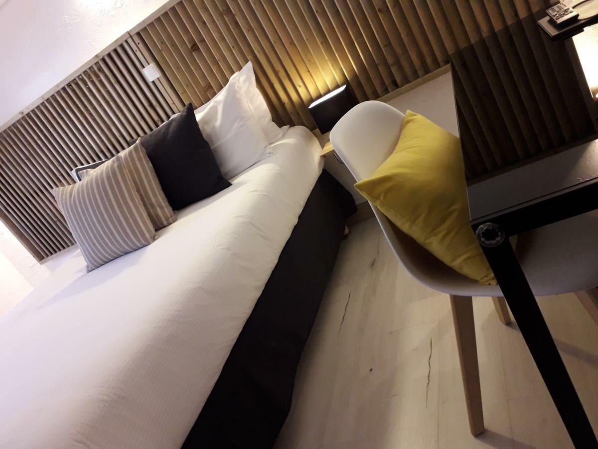 Hotel De La Mer 르발카레스 외부 사진